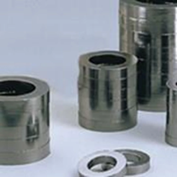 High temperature graphite packing ring seals