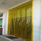 Tirai PVC Plastik Curtain Kuning Ukuran 2 mm x 20 cm x 50 meter 1